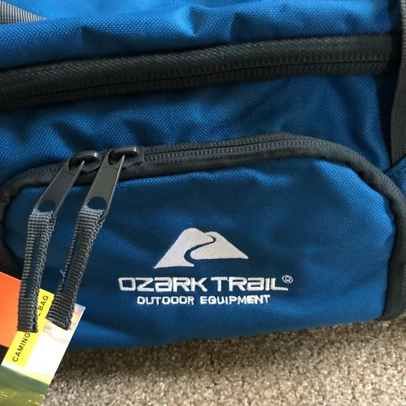 Brand New OZARK TRAIL portable camping medicine cabinet duffel bag, blue - Picture 2 of 13